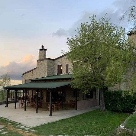 Terrae Eremis: Ristorante, Bar, B&B Roccamorice Bagian luar foto