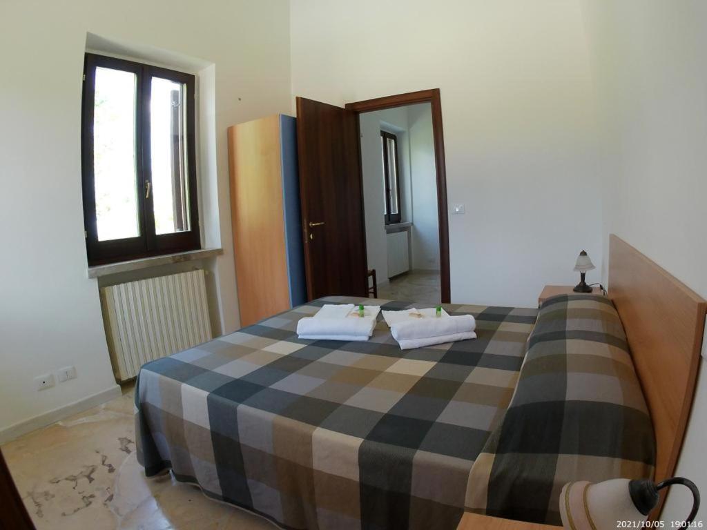 Terrae Eremis: Ristorante, Bar, B&B Roccamorice Bagian luar foto